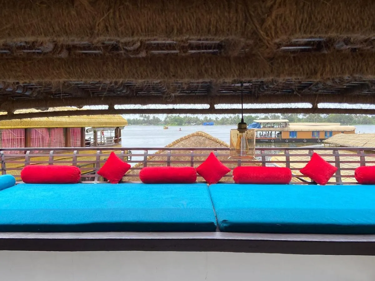 Why Not Houseboat Hotel Alappuzha