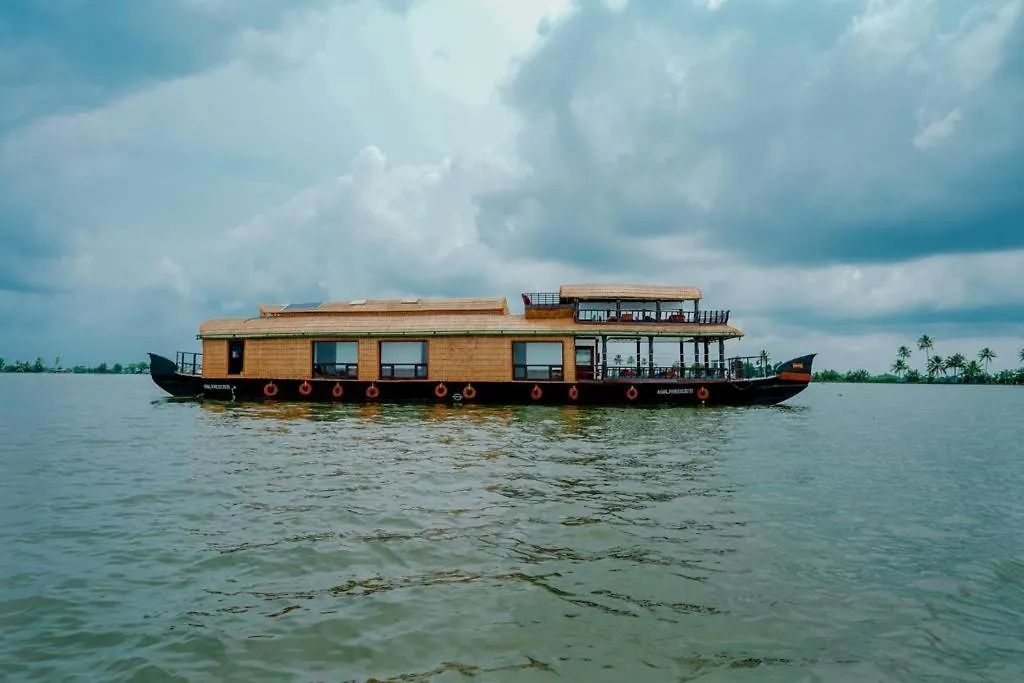 Úszó hotel Why Not Houseboat Hotel Alappuzha India